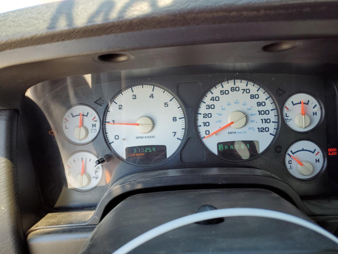 1D7HA16N15J502208 2005 Dodge Ram 1500 St