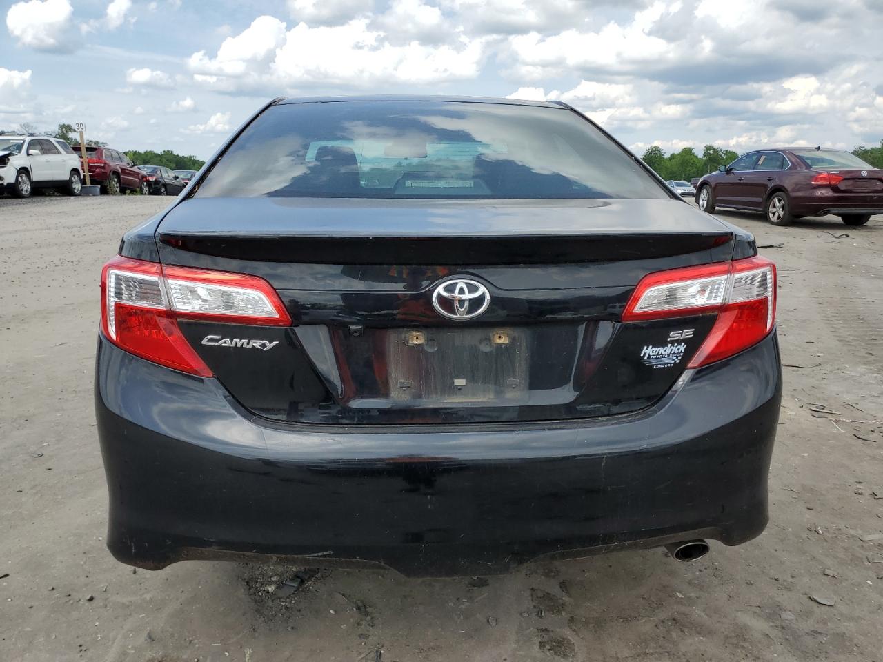 4T1BF1FK1EU350674 2014 Toyota Camry L