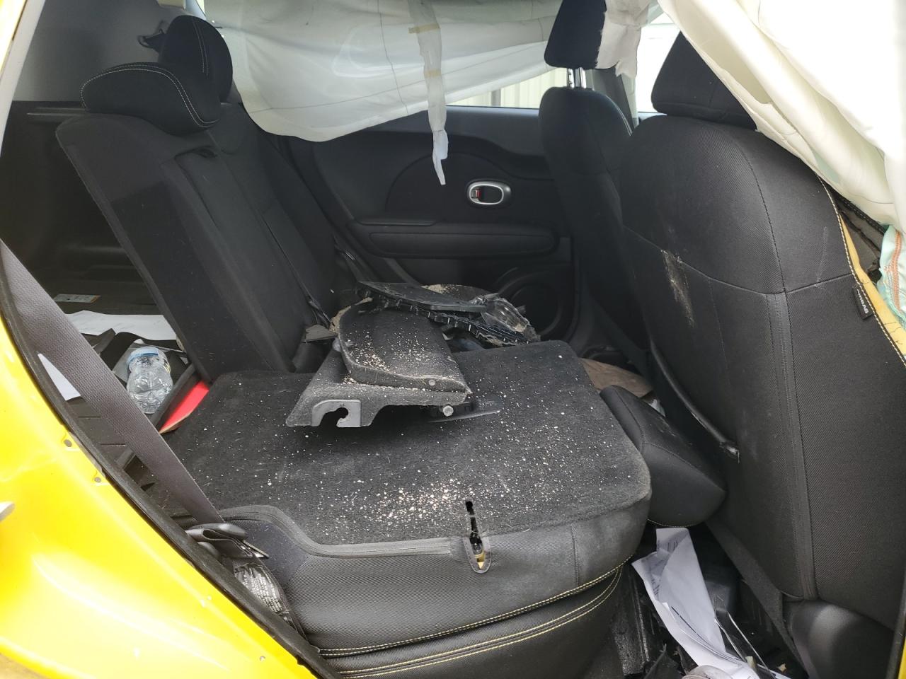 KNDJP3A53F7175077 2015 Kia Soul +