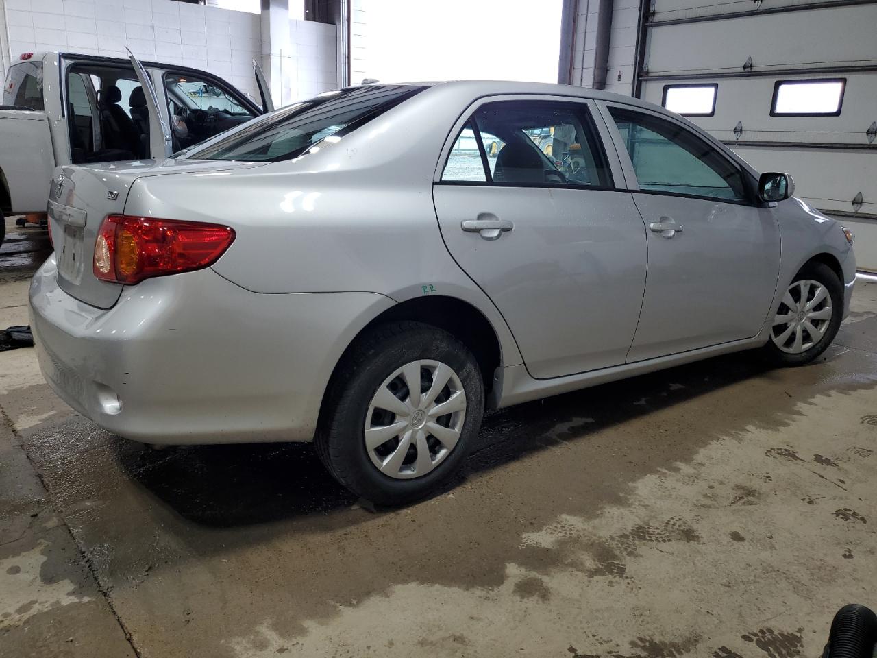 1NXBU4EE4AZ349225 2010 Toyota Corolla Base