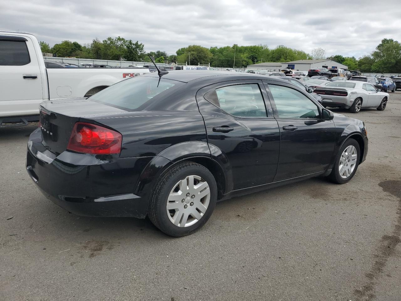 1C3CDZAB9DN598799 2013 Dodge Avenger Se