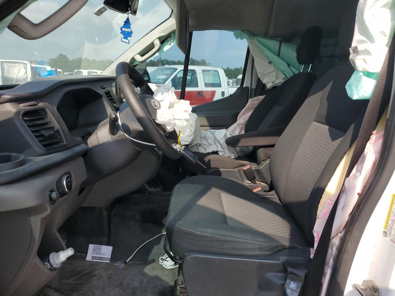 1FMZK1Y82LKA39288 2020 Ford Transit T-150