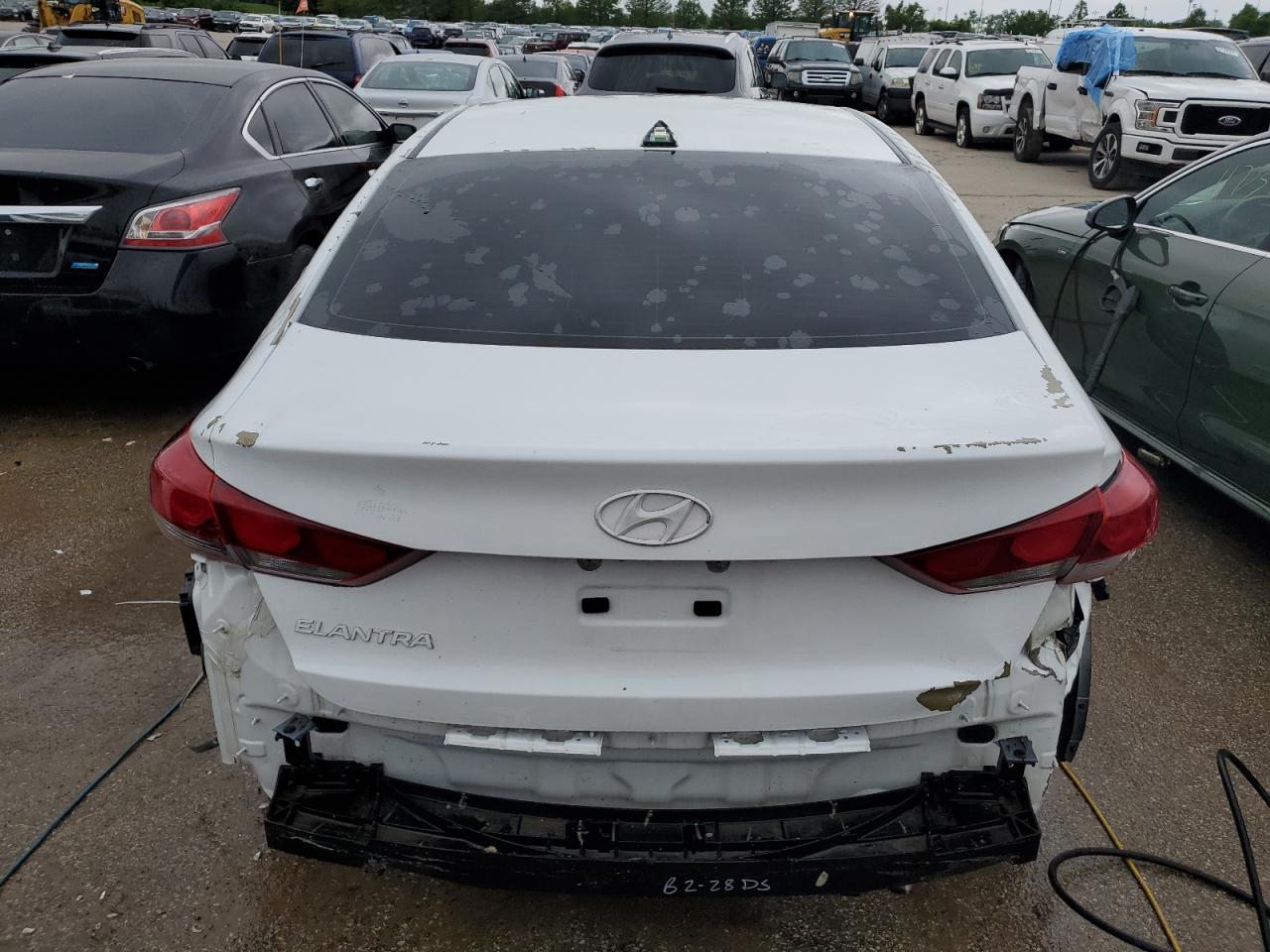 2017 Hyundai Elantra Se vin: 5NPD84LF9HH037712