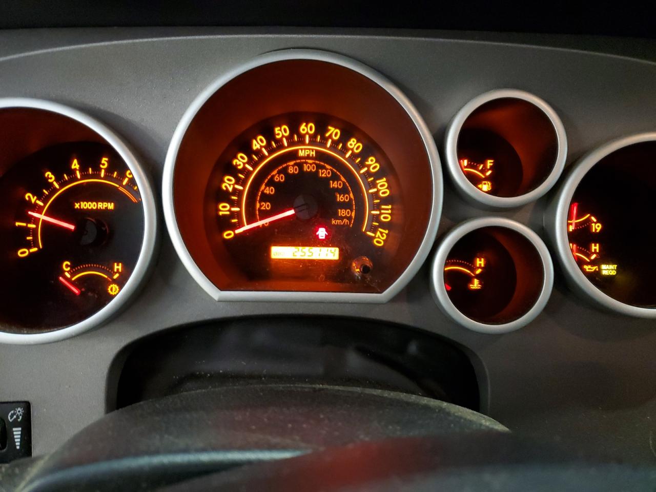 5TFDW5F17BX185204 2011 Toyota Tundra Crewmax Sr5