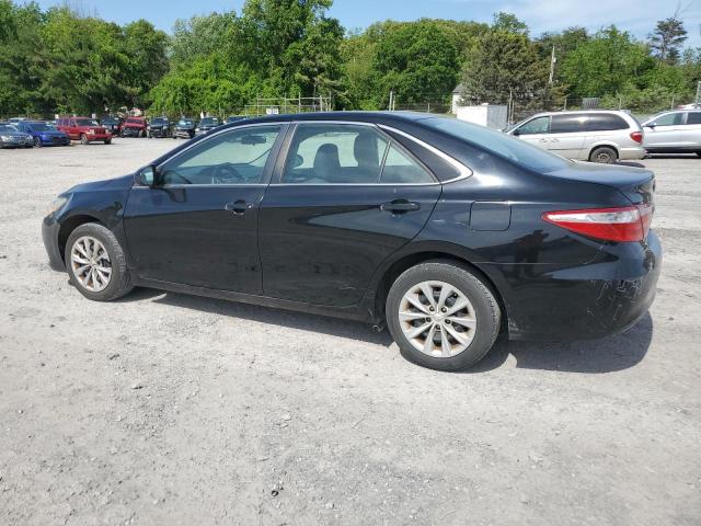 Lot #2523813784 2015 TOYOTA CAMRY LE salvage car