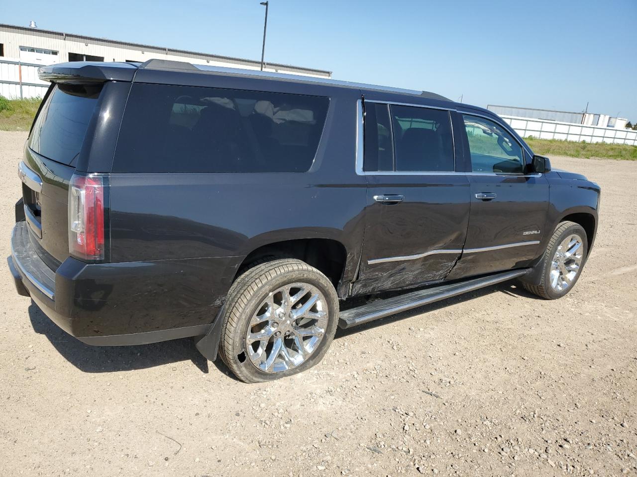 1GKS2HKJ6LR161738 2020 GMC Yukon Xl Denali