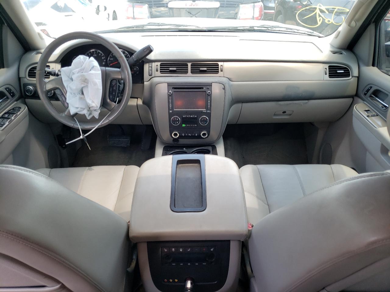 1GNSKBE05DR134504 2013 Chevrolet Tahoe K1500 Lt