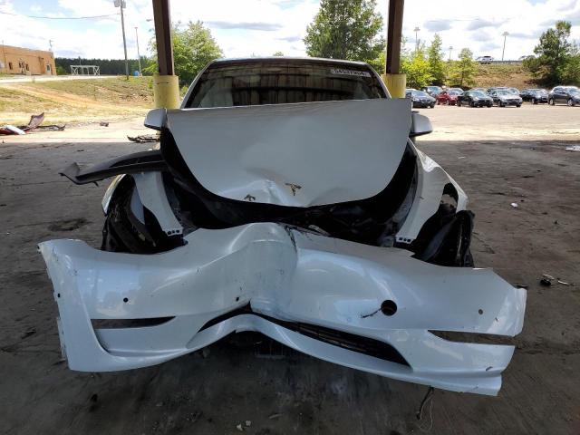 7SAYGDEF0NF394923 Tesla Model Y  5