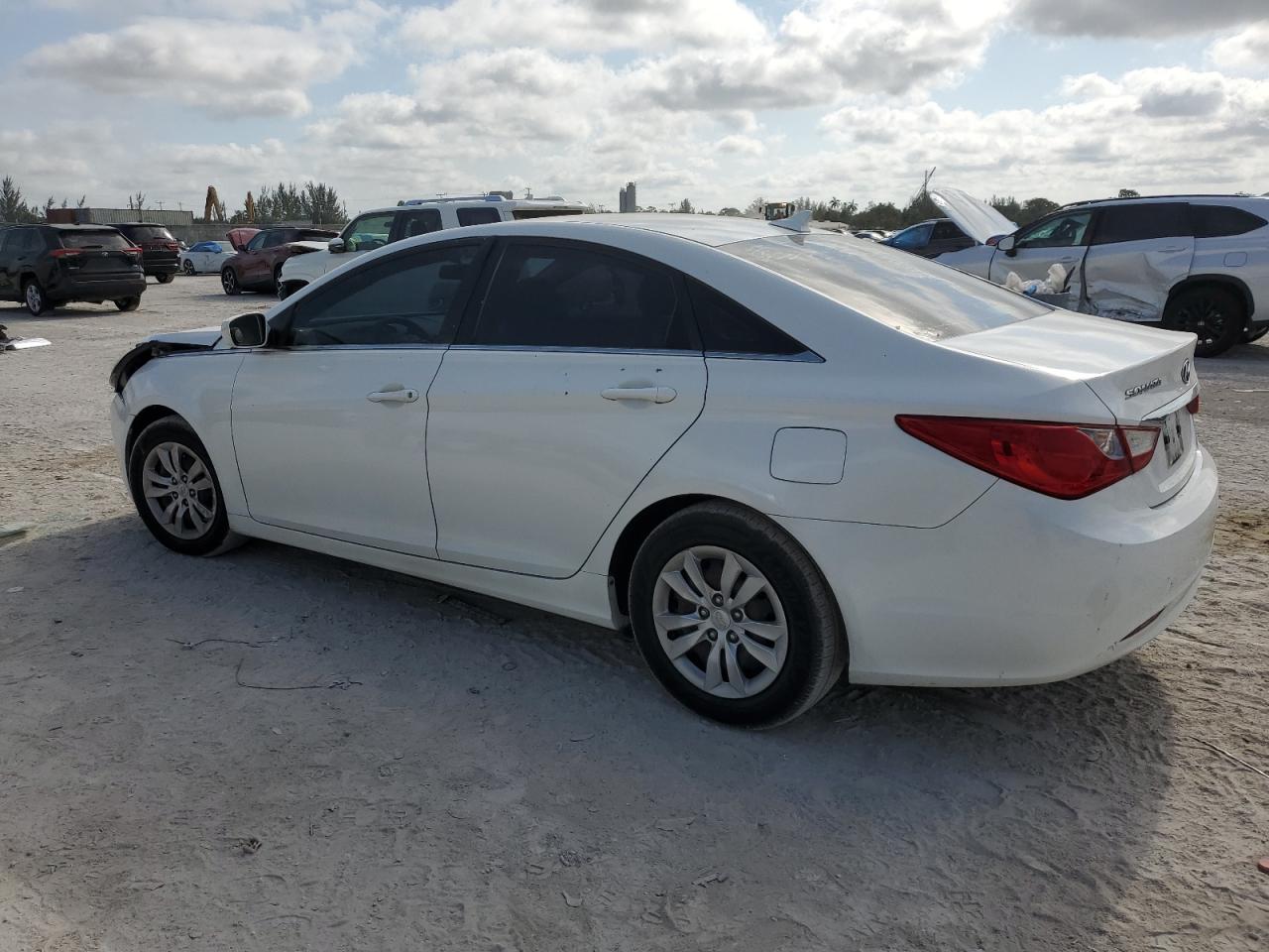 5NPEB4AC5BH246855 2011 Hyundai Sonata Gls