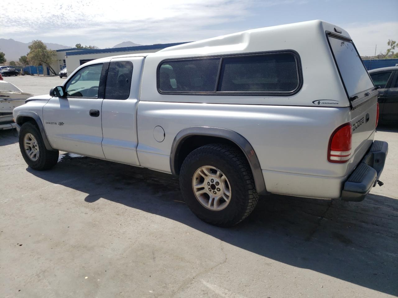 1B7GL12X22S710823 2002 Dodge Dakota Base