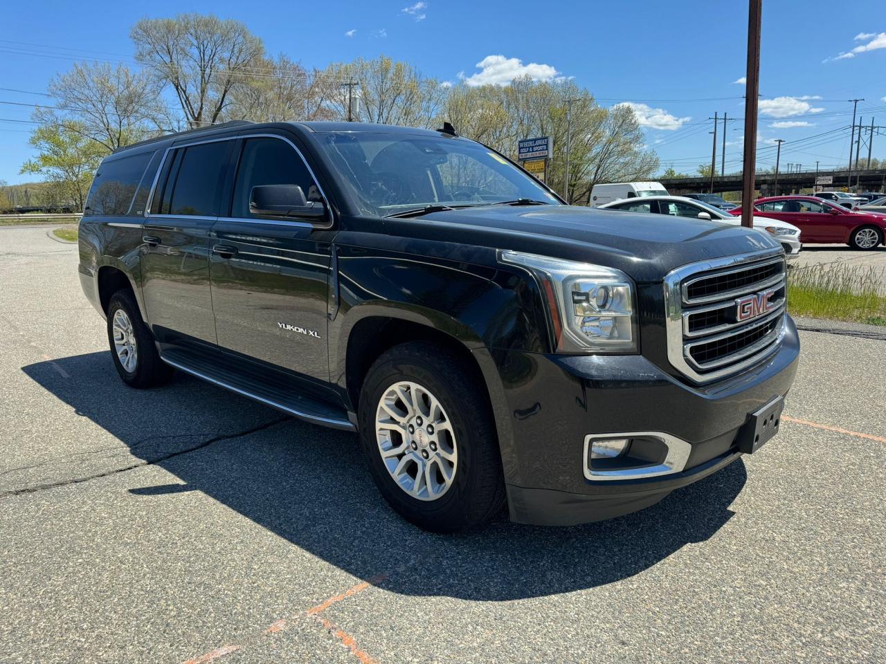 2016 GMC Yukon Xl K1500 Slt vin: 1GKS2GKC6GR225651