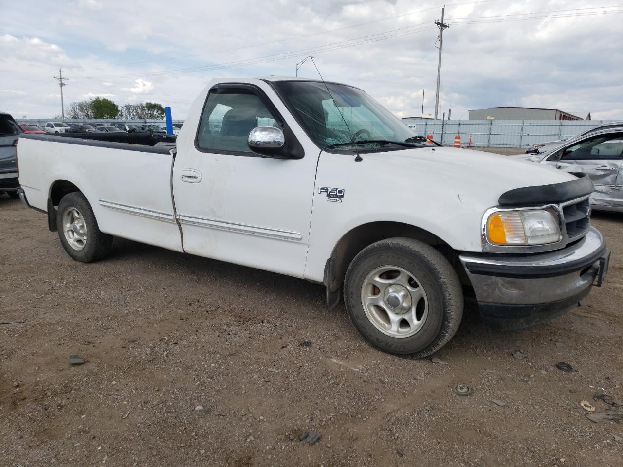 1FTZF17W1WKC13798 1998 Ford F150