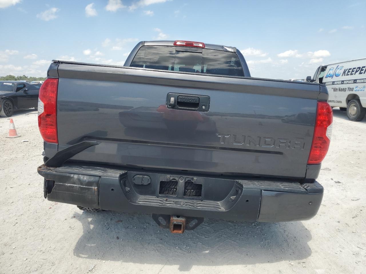 5TFSY5F12KX250820 2019 Toyota Tundra Double Cab Limited