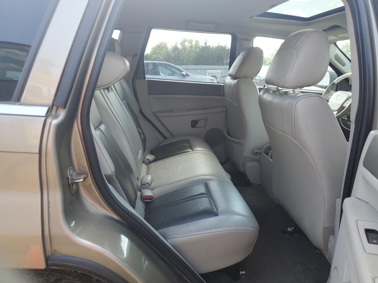 1J4HR58286C317098 2006 Jeep Grand Cherokee Limited