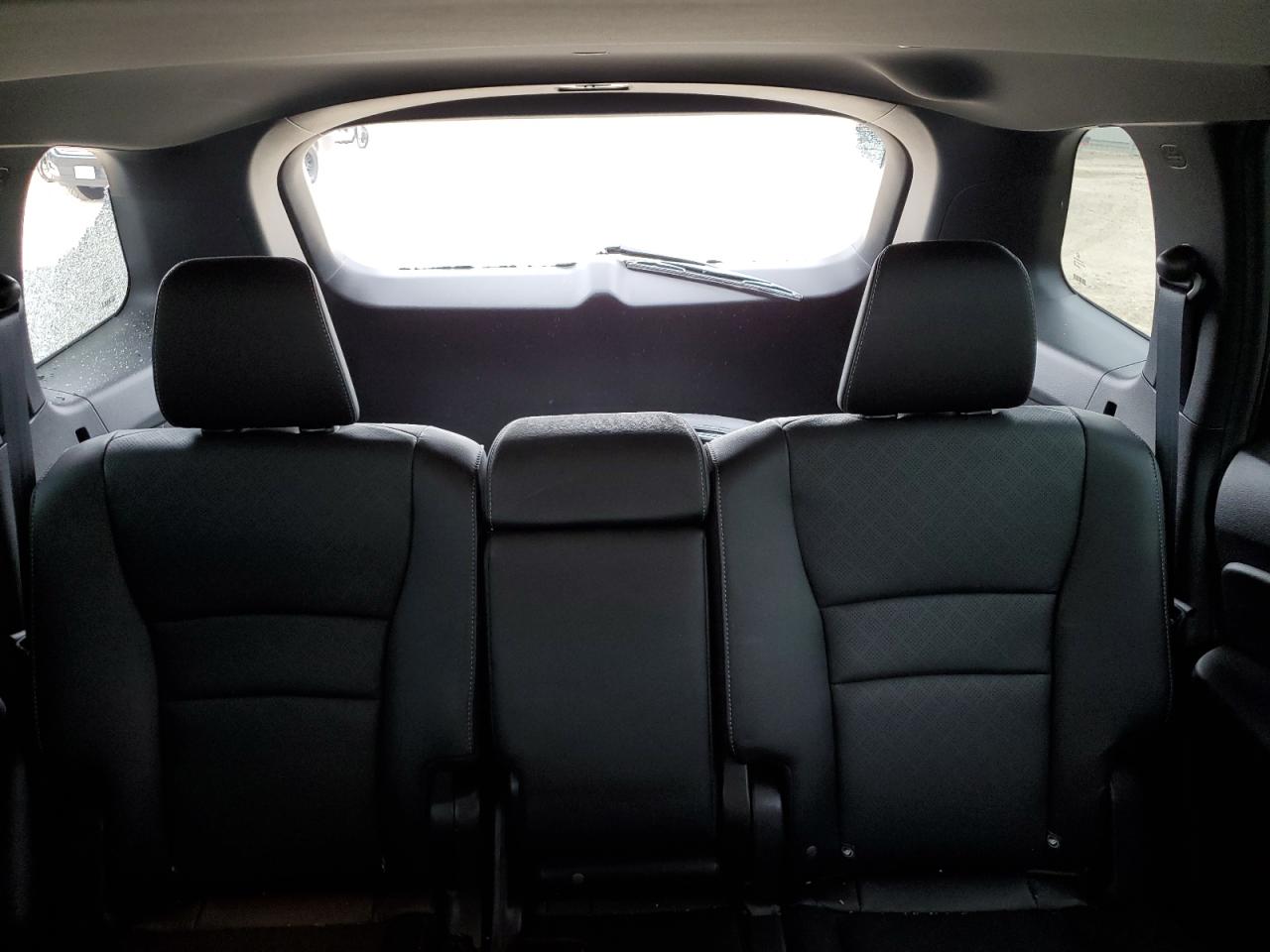 5FNYF8H57KB007726 2019 Honda Passport Exl