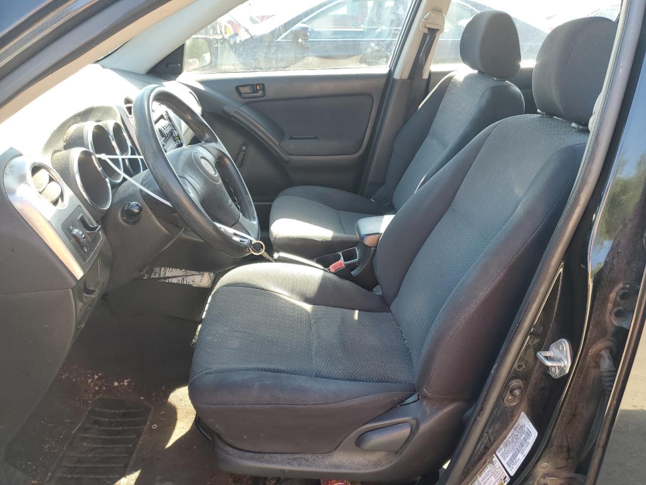 2T1KR32E94C303993 2004 Toyota Corolla Matrix Xr