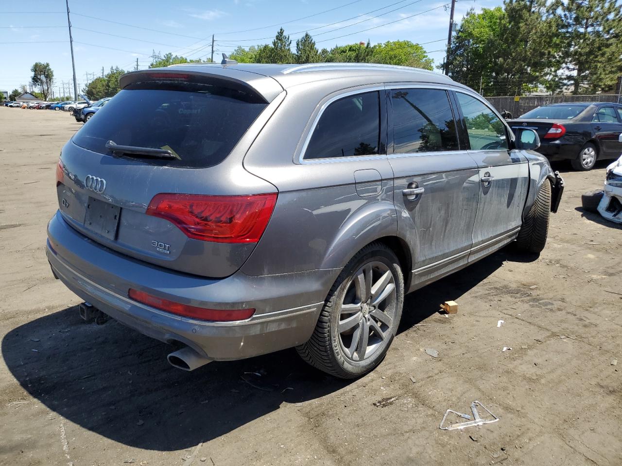 2014 Audi Q7 Premium Plus vin: WA1LGAFE9ED002339