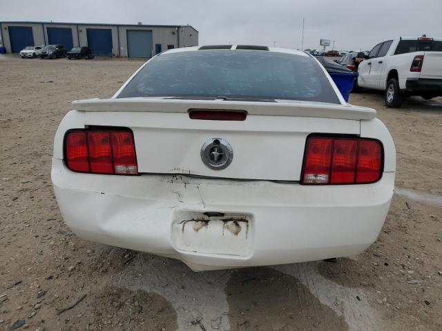 2009 Ford Mustang VIN: 1ZVHT80N695137140 Lot: 53604364