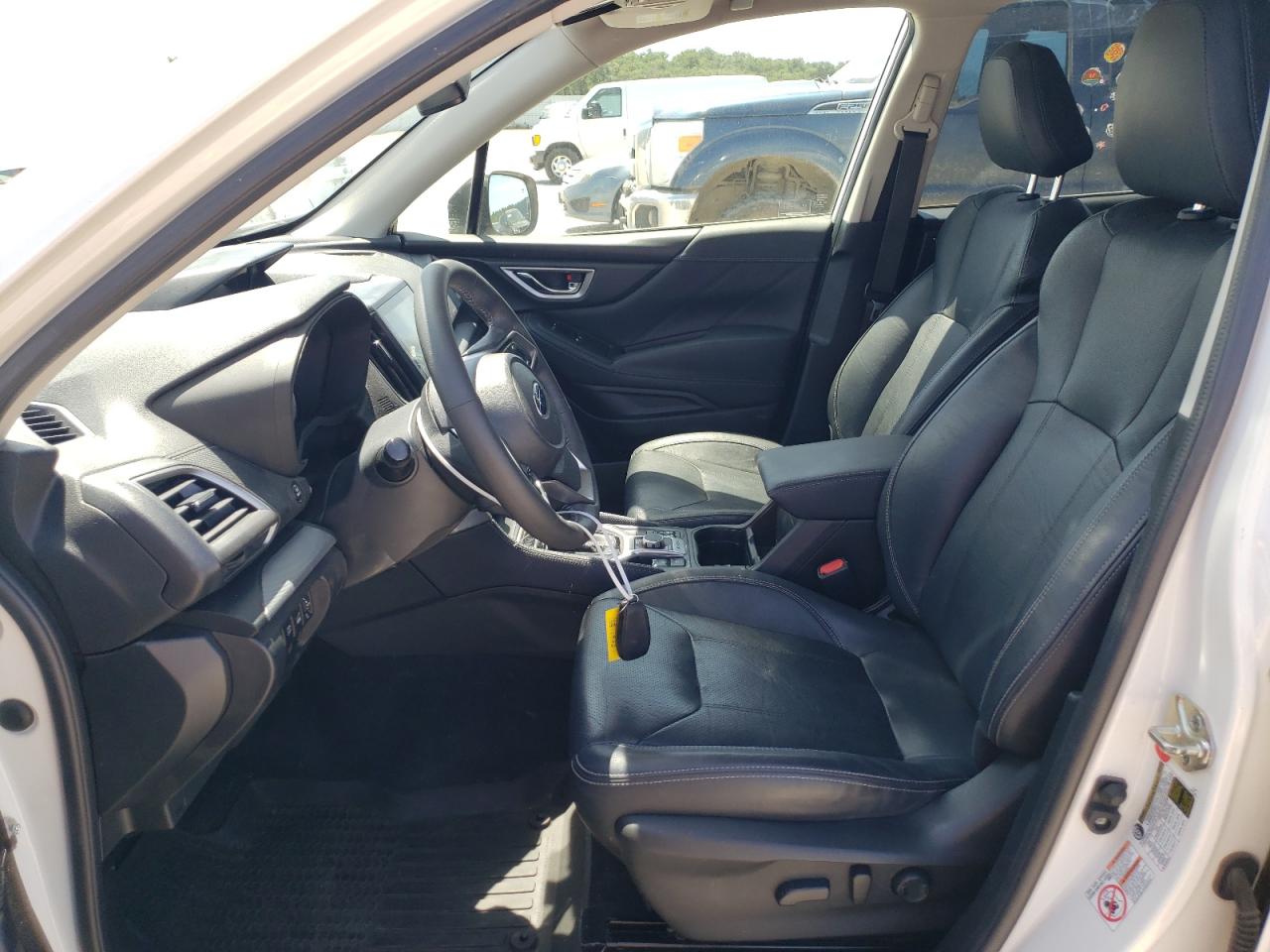 JF2SKAUC5KH579117 2019 Subaru Forester Limited