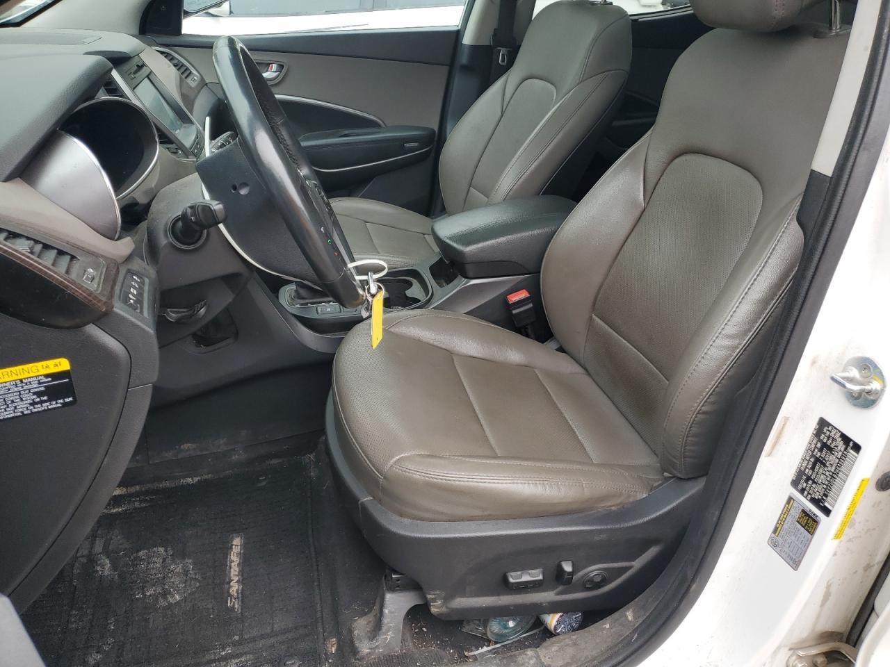 5XYZUDLB7HG396918 2017 Hyundai Santa Fe Sport