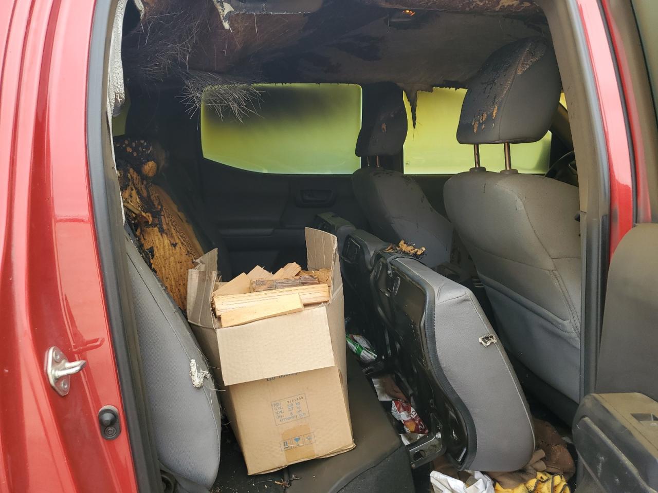 5TFAX5GN0JX130853 2018 Toyota Tacoma Double Cab