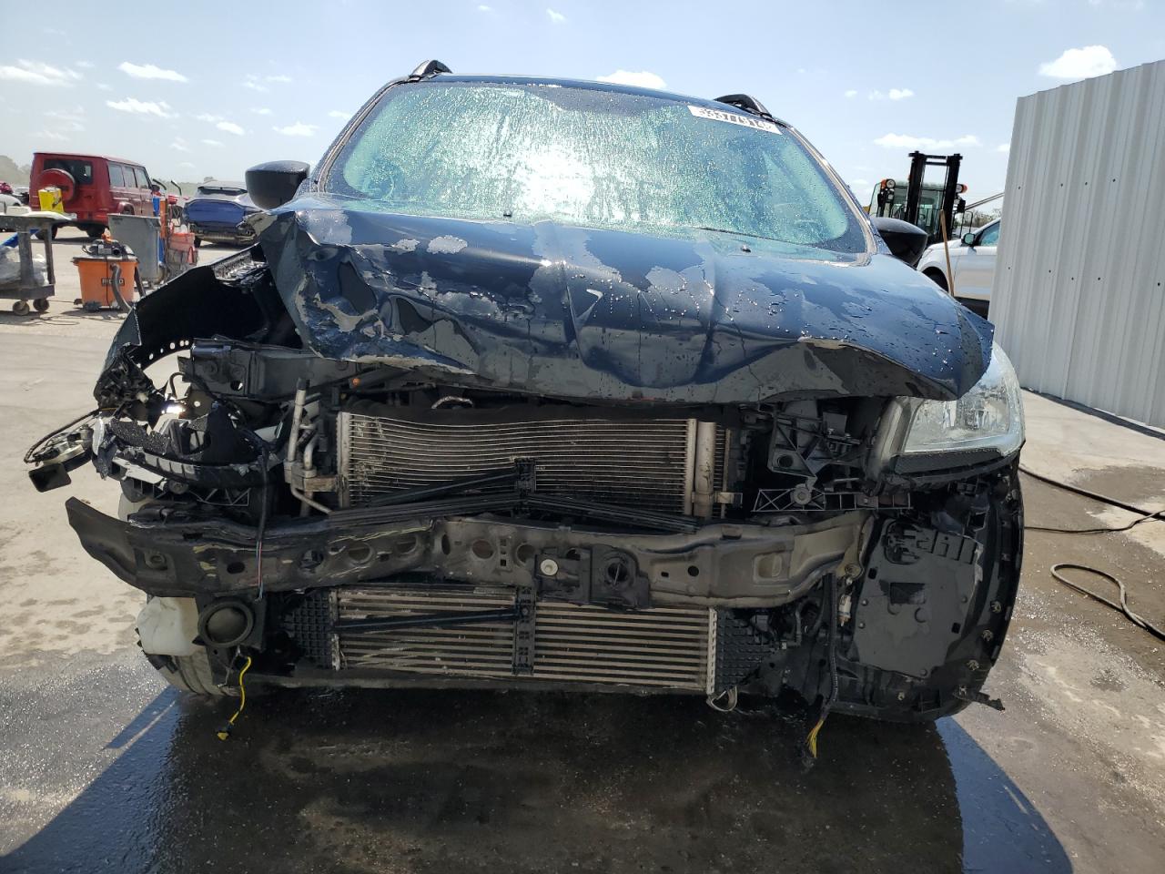 VIN: 1FMCU9GXXGUC28773 2016 FORD ESCAPE