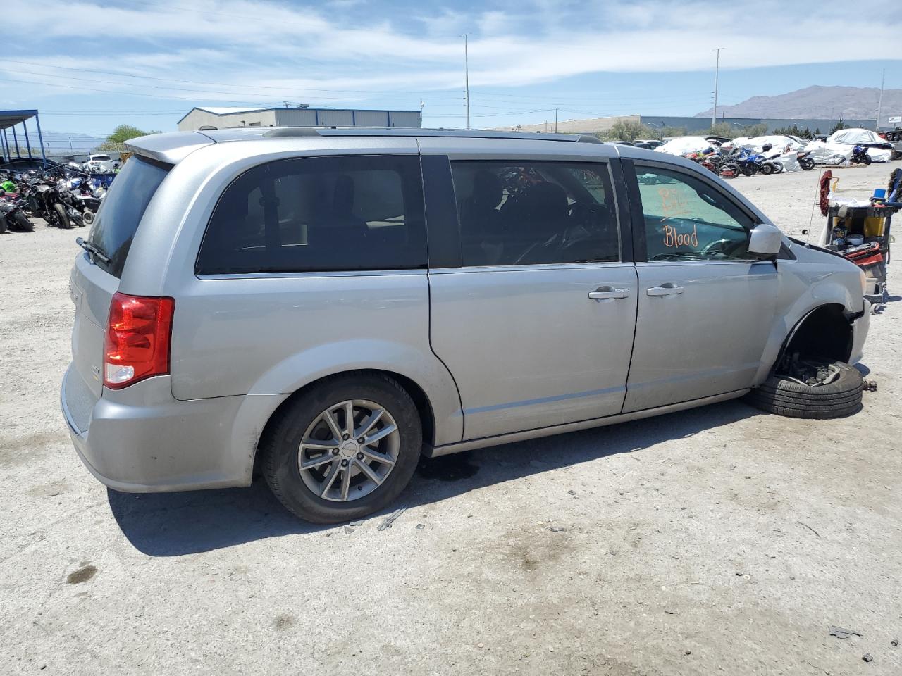 2018 Dodge Grand Caravan Sxt vin: 2C4RDGCG0JR302389