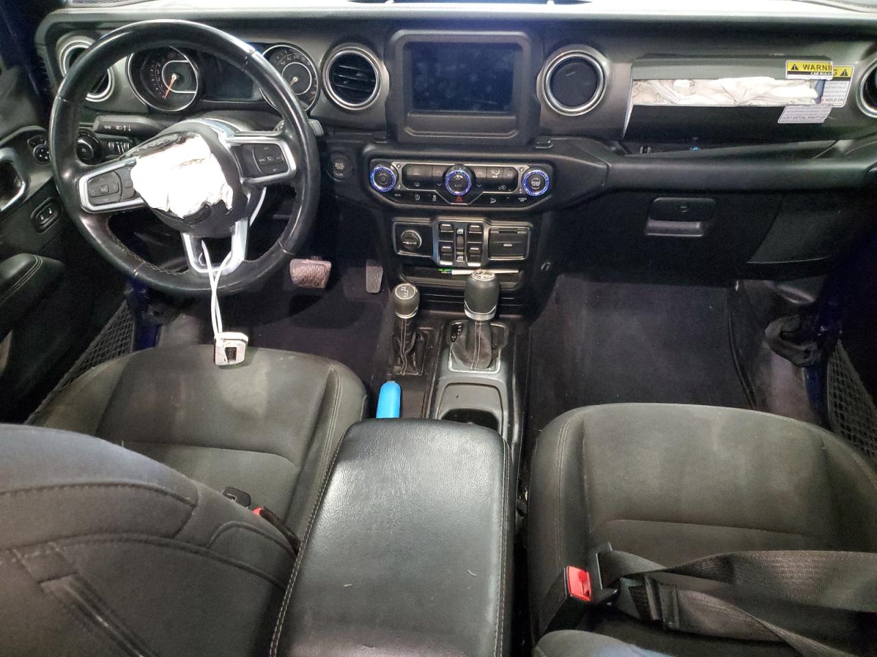 1C4HJXEN9LW152499 2020 Jeep Wrangler Unlimited Sahara