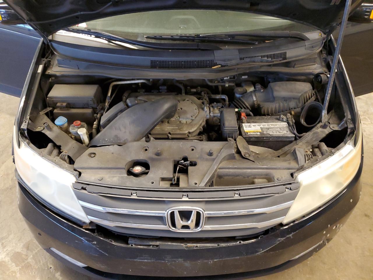 5FNRL5H92BB077441 2011 Honda Odyssey Touring