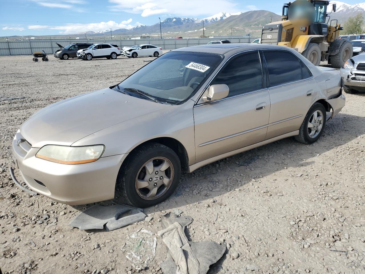 1HGCG6673YA102416 2000 Honda Accord Ex