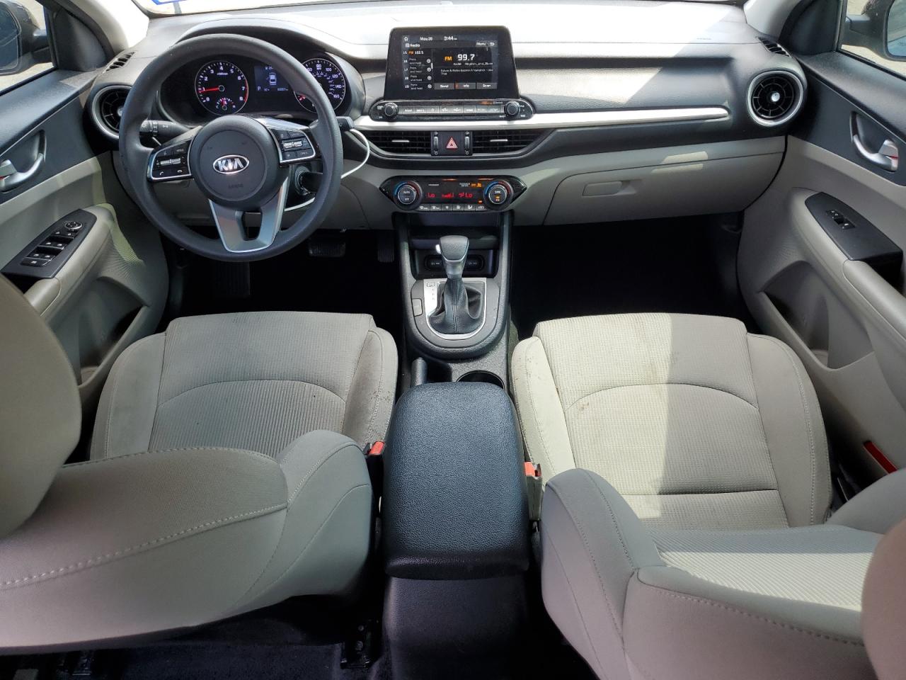 3KPF24AD2KE125833 2019 Kia Forte Fe