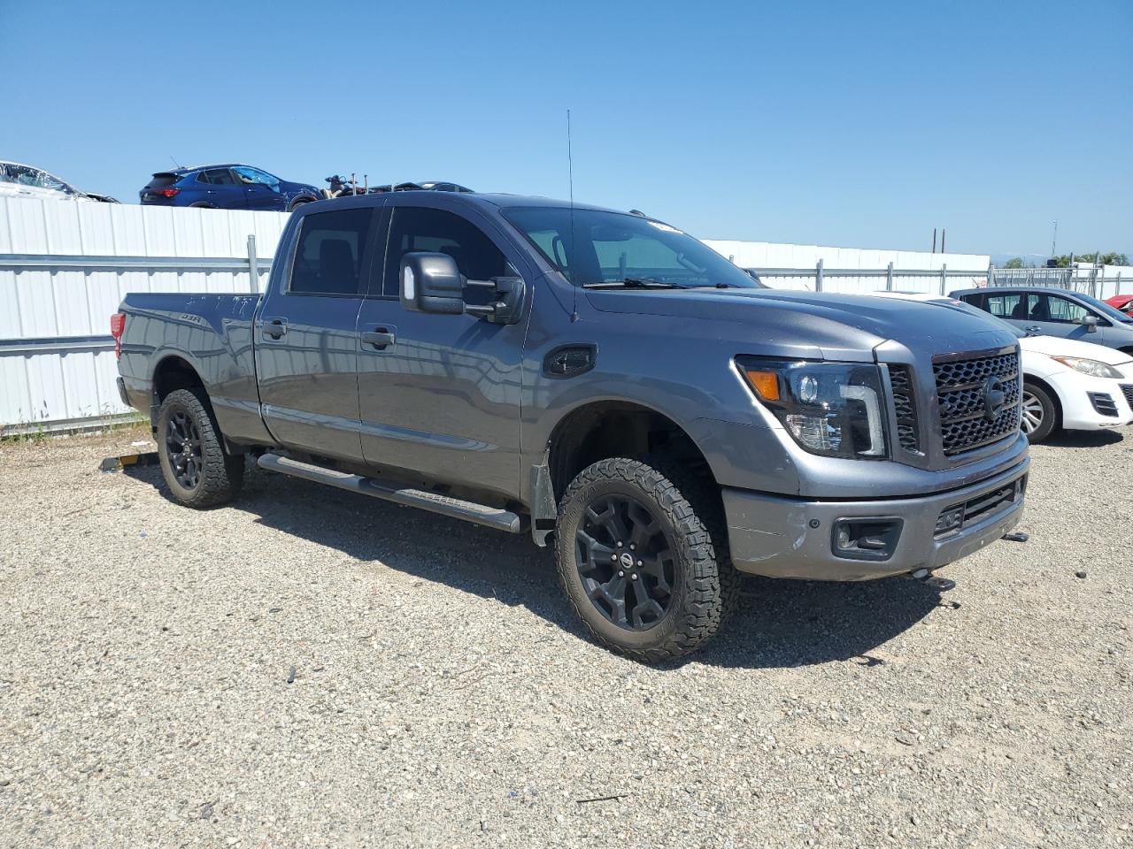 2018 Nissan Titan Xd Sl vin: 1N6BA1F40JN516270