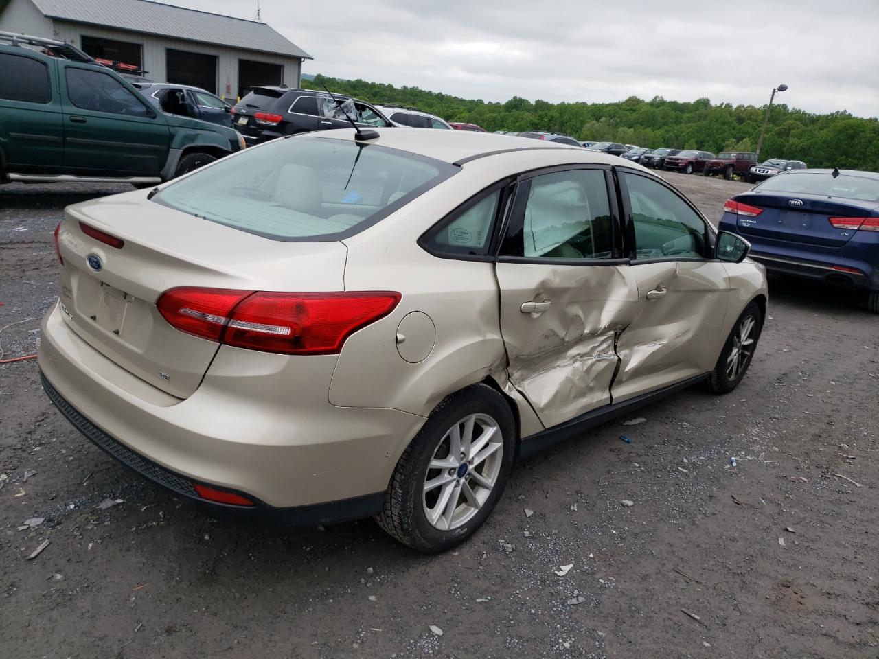 1FADP3F25JL291169 2018 Ford Focus Se