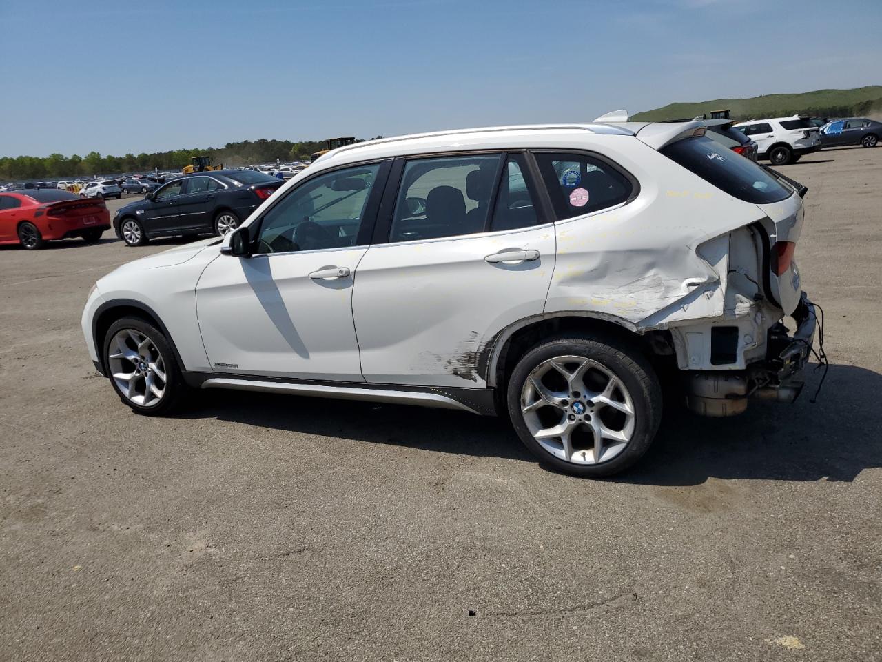 WBAVL1C55FVY24899 2015 BMW X1 xDrive28I