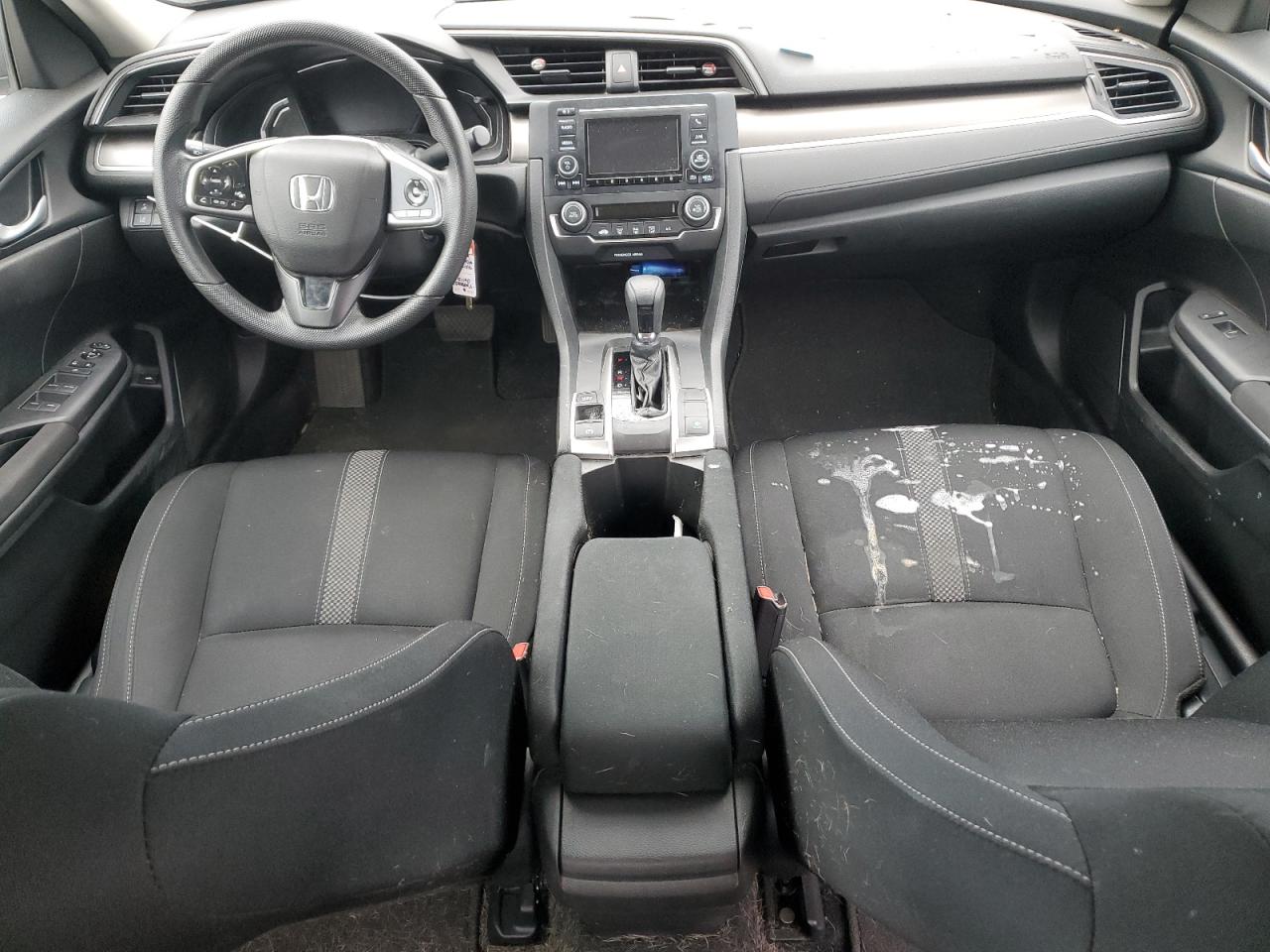 2HGFC2F64KH511140 2019 Honda Civic Lx