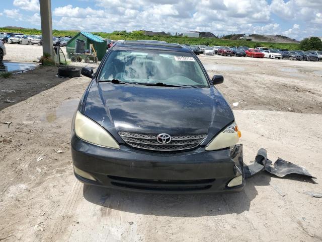 2004 Toyota Camry Le VIN: 4T1BF30K74U070499 Lot: 56132374