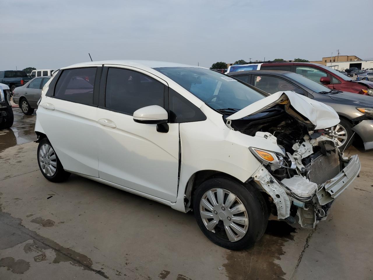 2017 Honda Fit Lx vin: 3HGGK5H57HM702123