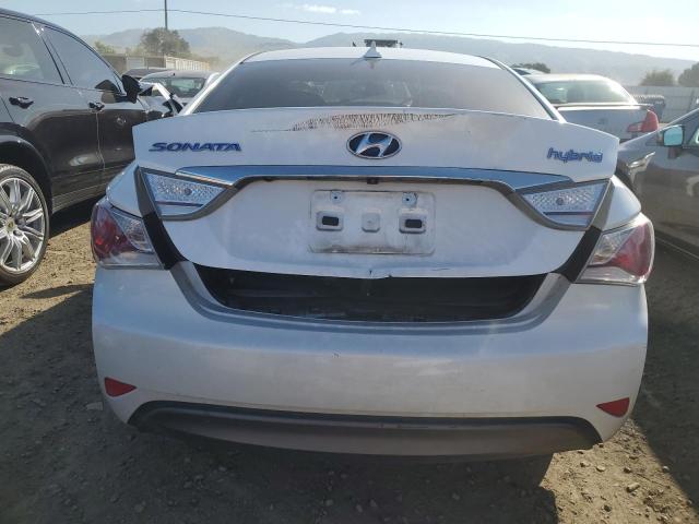 2015 Hyundai Sonata Hybrid VIN: KMHEC4A44FA124700 Lot: 53206554