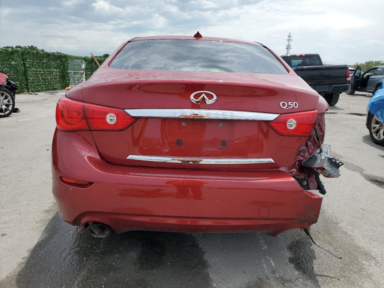 JN1BV7AP4EM677683 2014 Infiniti Q50 Base