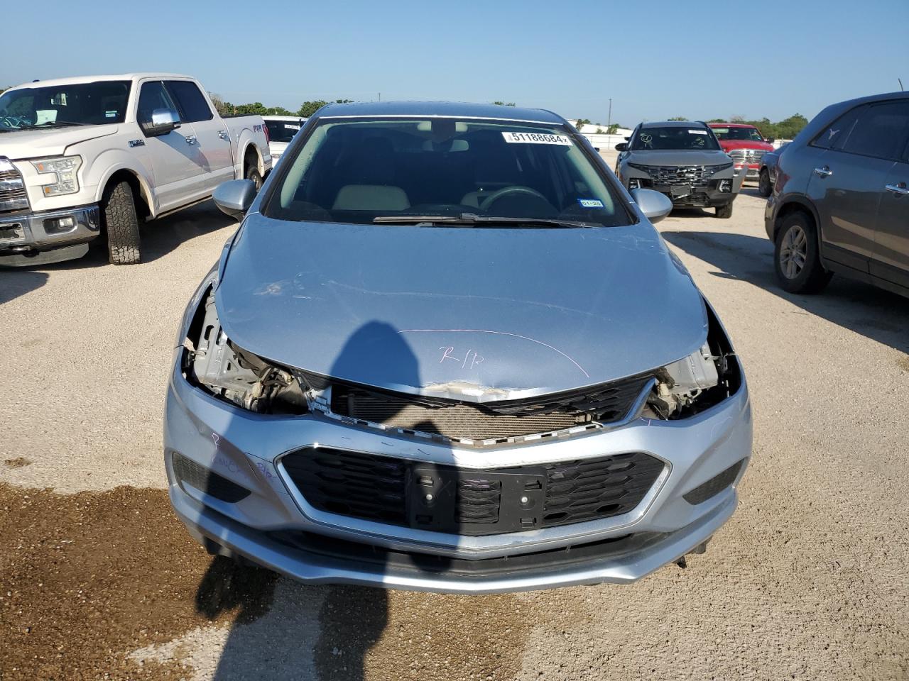 1G1BE5SM2J7133917 2018 Chevrolet Cruze Lt