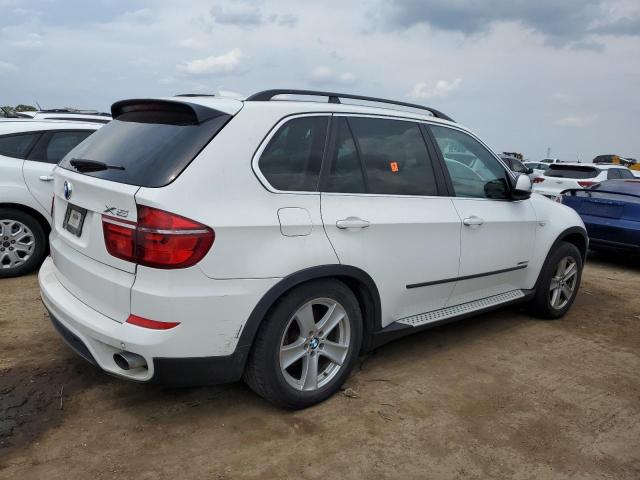 VIN 5UXZW0C52D0B90257 2013 BMW X5, Xdrive35D no.3