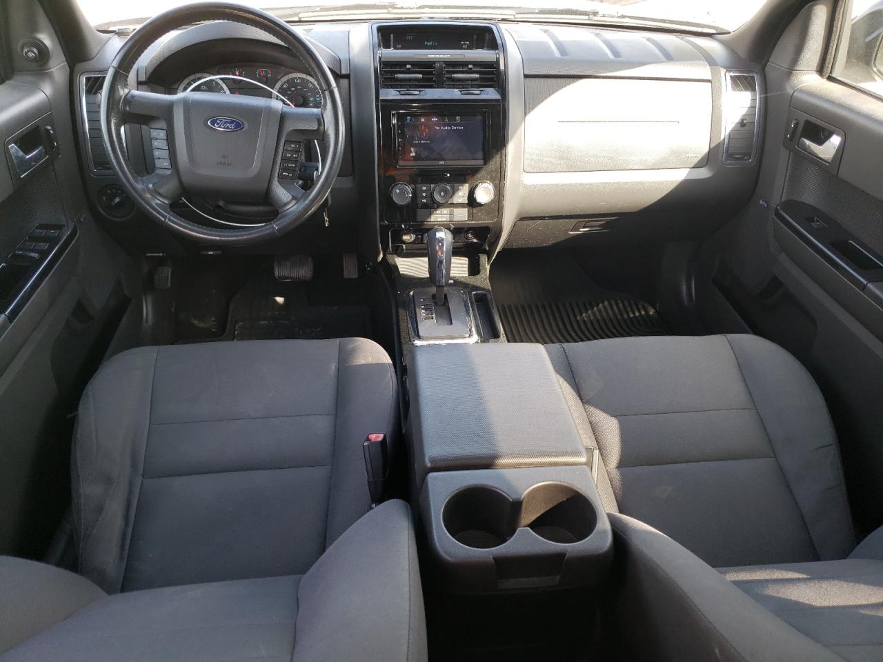 FORD ESCAPE XLT