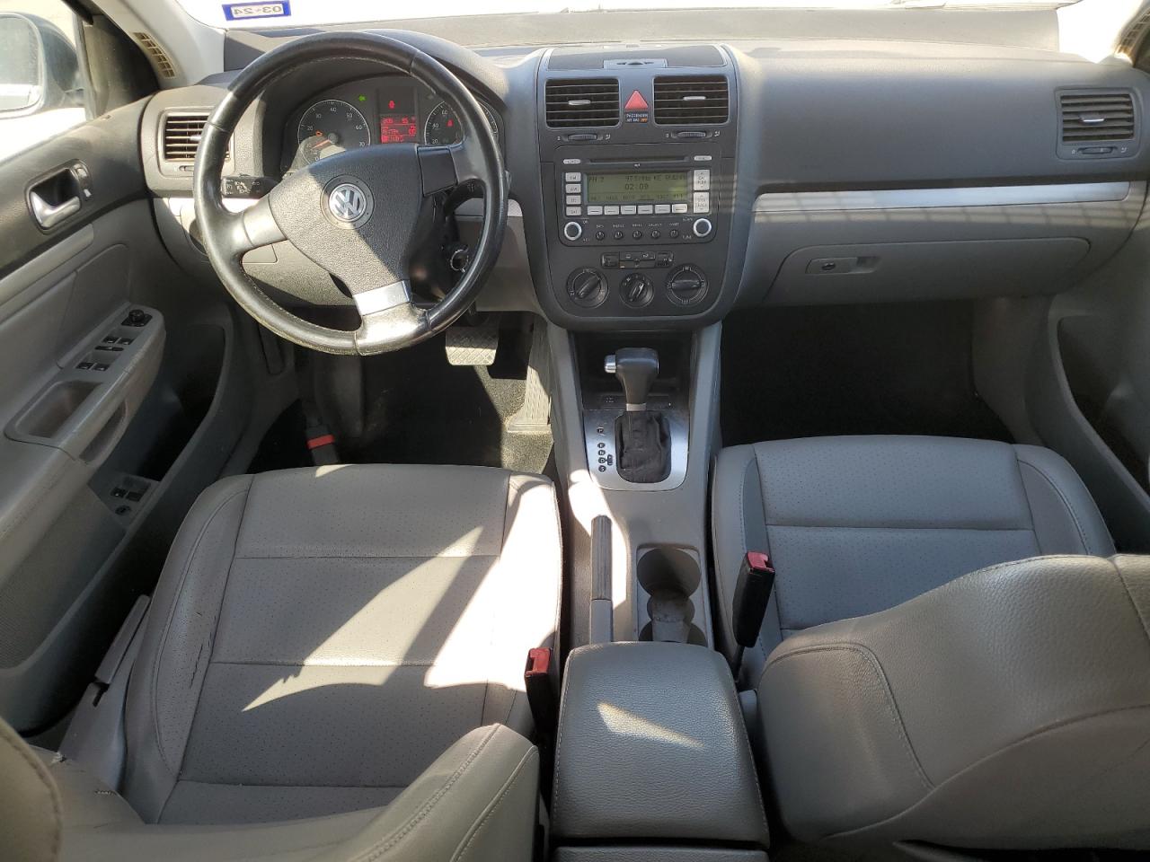 3VWRM71KX8M122813 2008 Volkswagen Jetta Se