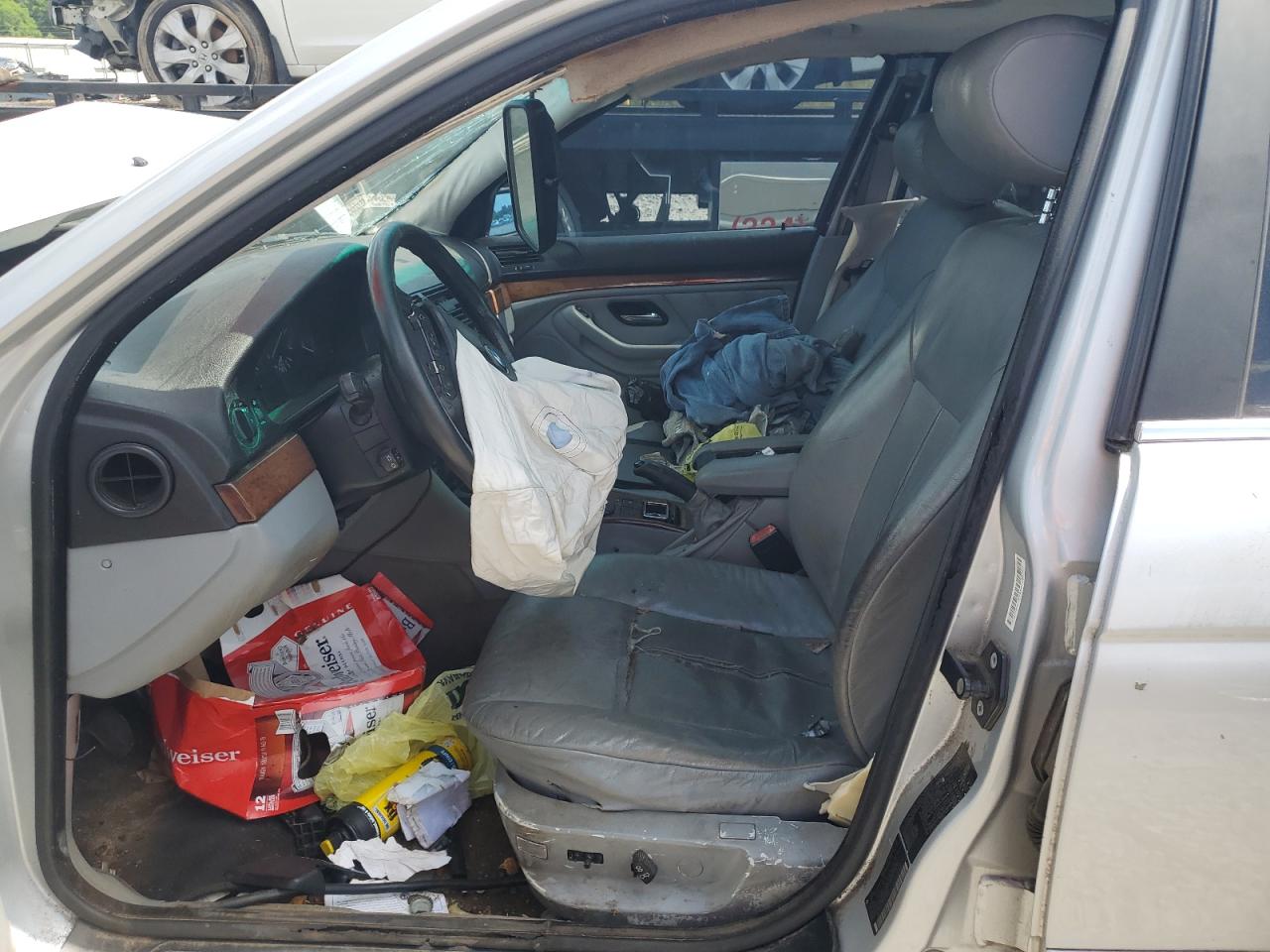 WBADT33481GF40780 2001 BMW 525 I