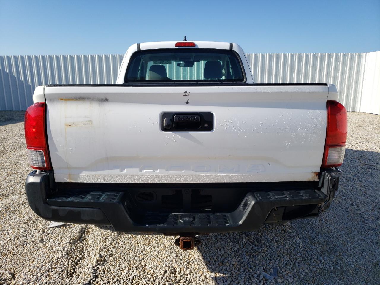 5TFRX5GN2JX107349 2018 Toyota Tacoma Access Cab