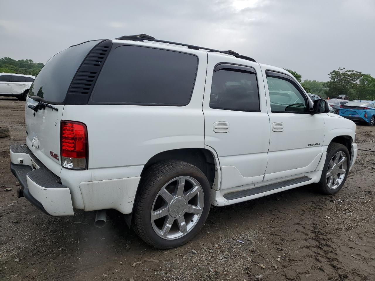 1GKEK63UX5J115440 2005 GMC Yukon Denali