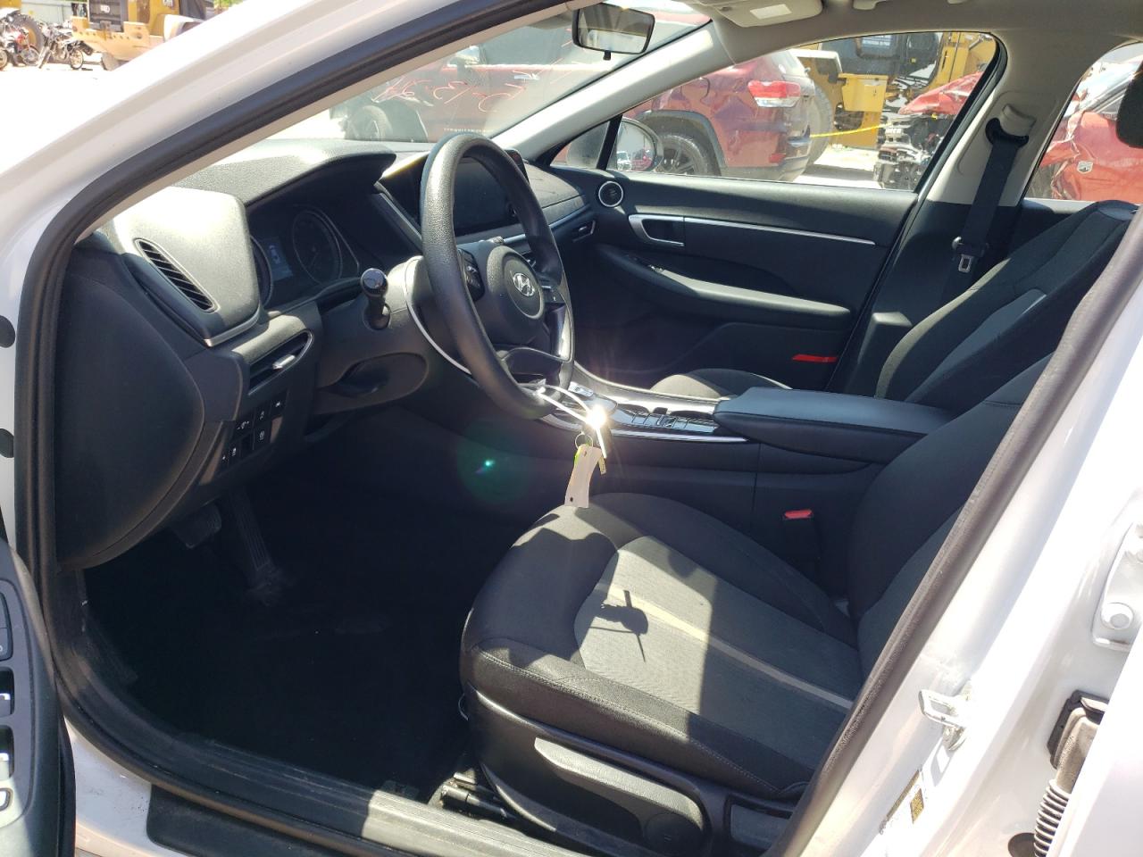 5NPEG4JA2MH108824 2021 Hyundai Sonata Se