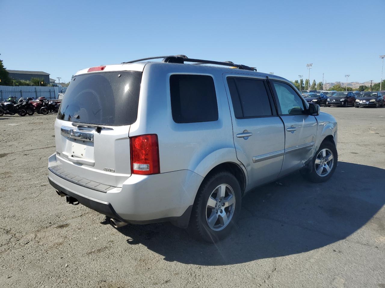 5FNYF4H53BB008249 2011 Honda Pilot Exl