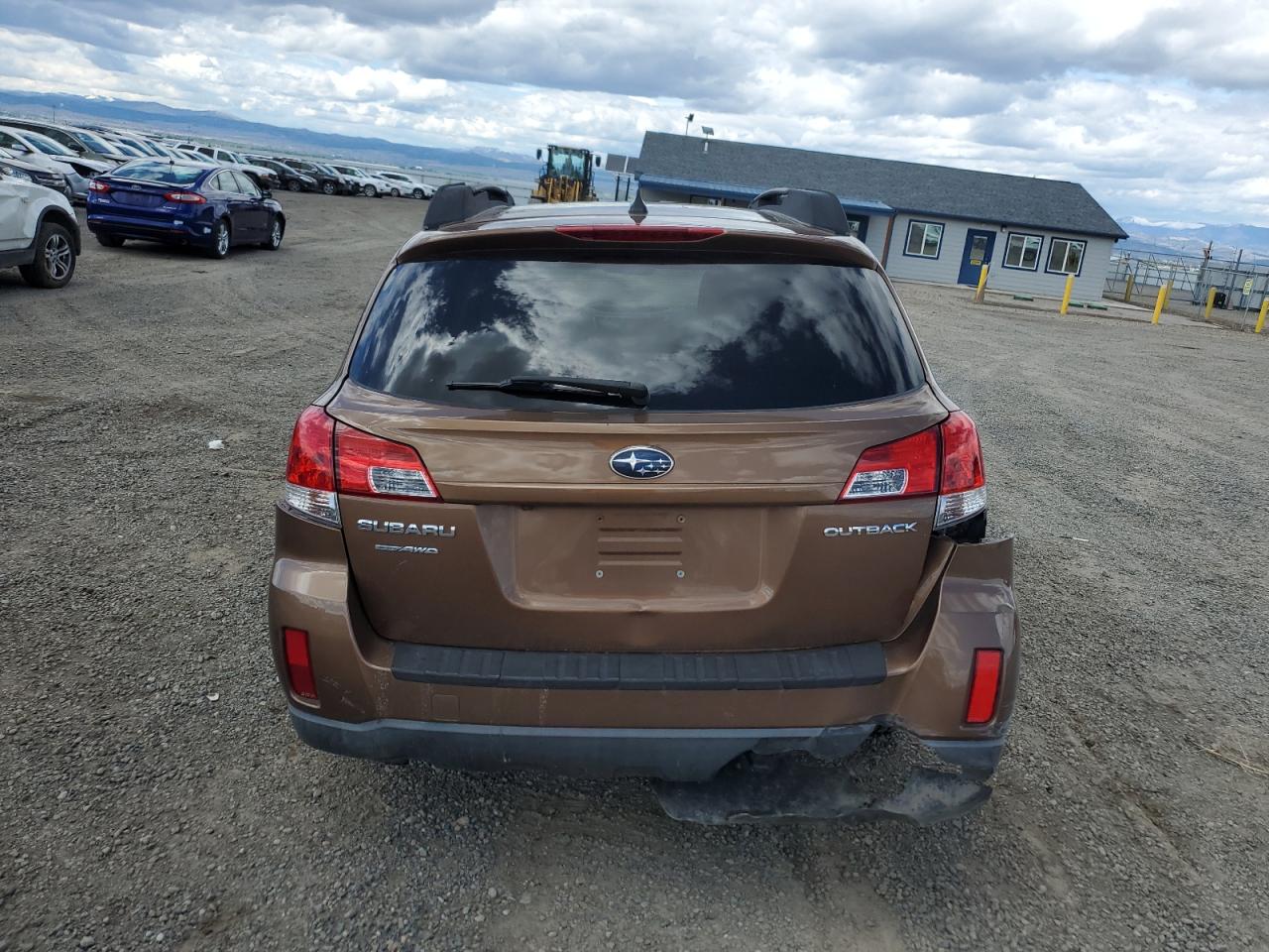 4S4BRCLC6B3336951 2011 Subaru Outback 2.5I Limited