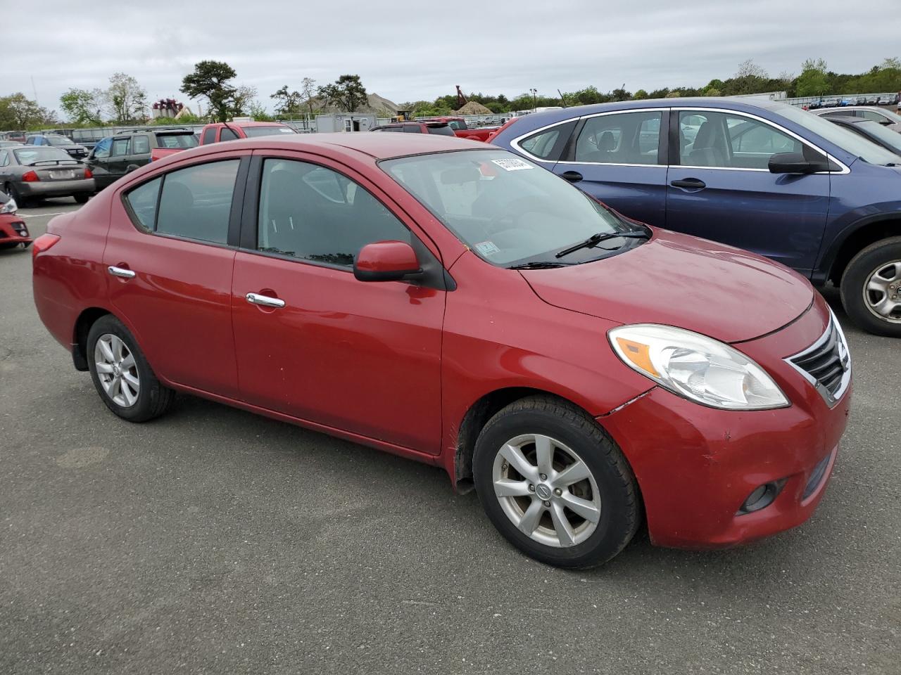 Lot #2551217632 2012 NISSAN VERSA S